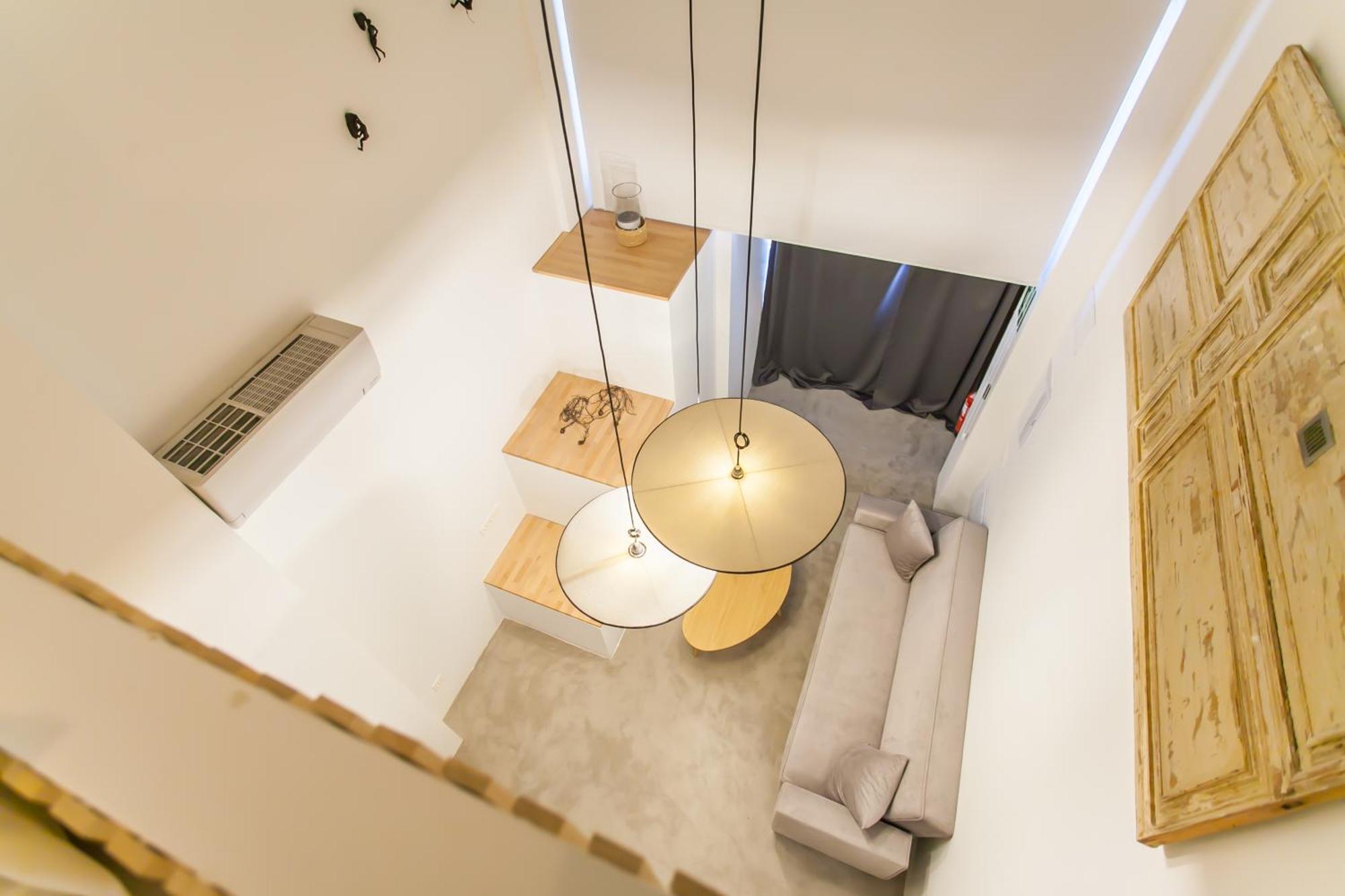 Ferienwohnung Guernica Luxury Duplex - Location, Light, And Art Madrid Exterior foto